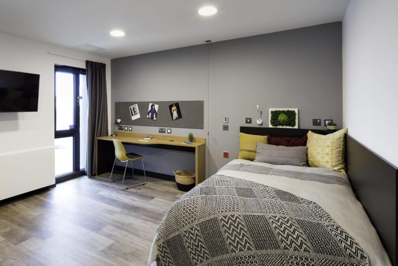 Cosy Ensuite Bedrooms At Aspen House In Dublin Exterior photo